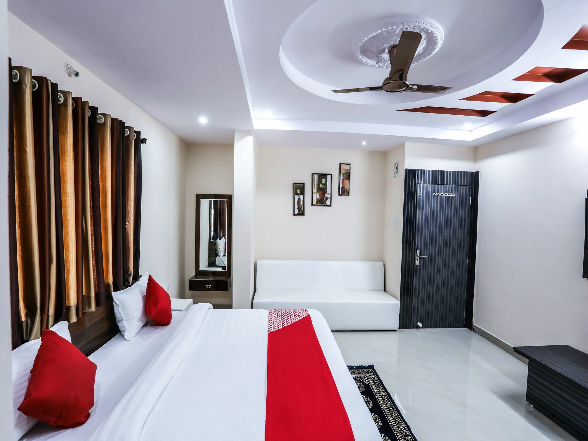Capital O Smart City Bhopal Exterior photo